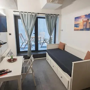 https://hi-bp-peaceful-basement-apartment-with-terrace.inbudapesthotels.com